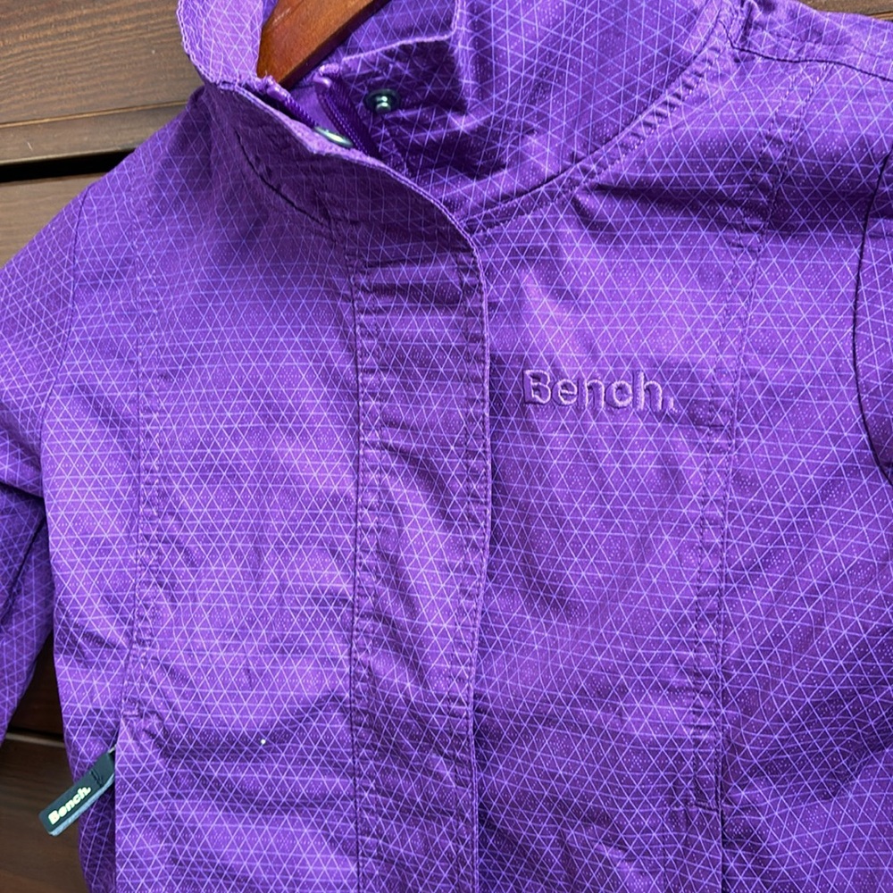 6T Bench jacket - Picture 2 of 8